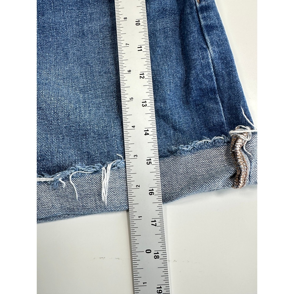 Old Navy Womens High Waisted Denim Shorts Medium Wash Raw Hem Cuffed Size 12 - Picture 12 of 13